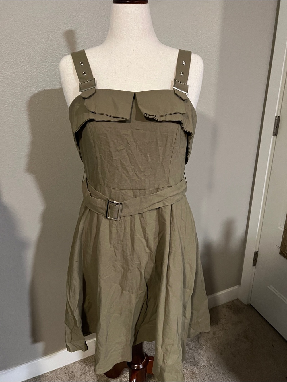 NWT Olive Green Sleeveless Belted Dress